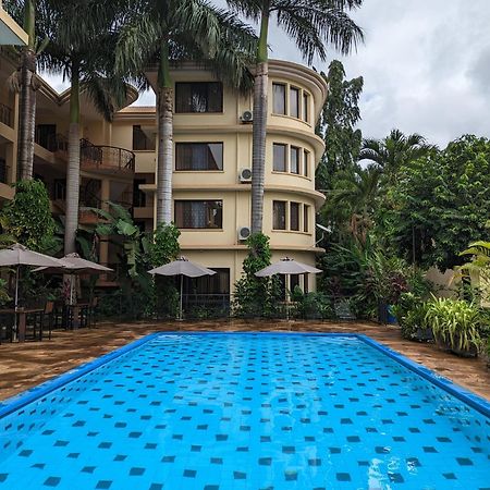 מושי Parkview Inn מראה חיצוני תמונה